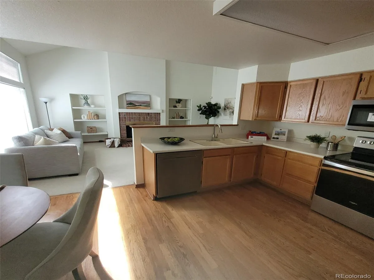 4916 S Eagle Circle Aurora CO 80015 | MLS #REC7491031 10072026140613 1200 8