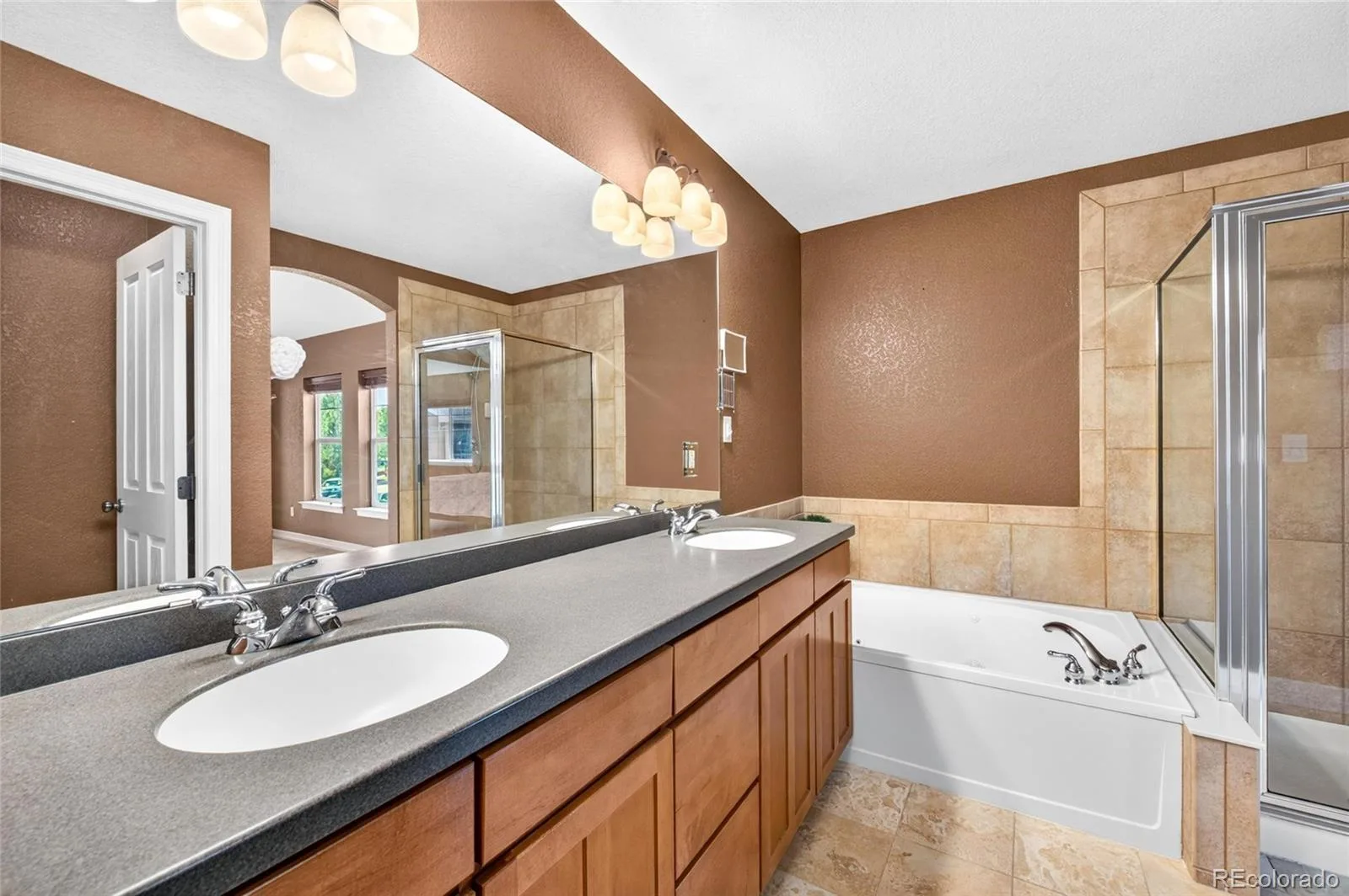 14068 Blue River Trail Broomfield CO 80023 MLS #REC7493120 06272026234237 1600 30
