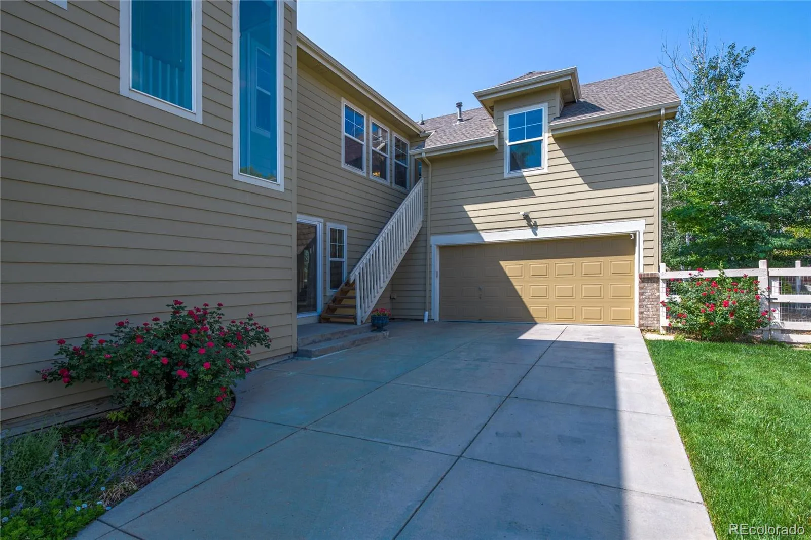 14068 Blue River Trail Broomfield CO 80023 MLS #REC7493120 06272026234237 1600 33