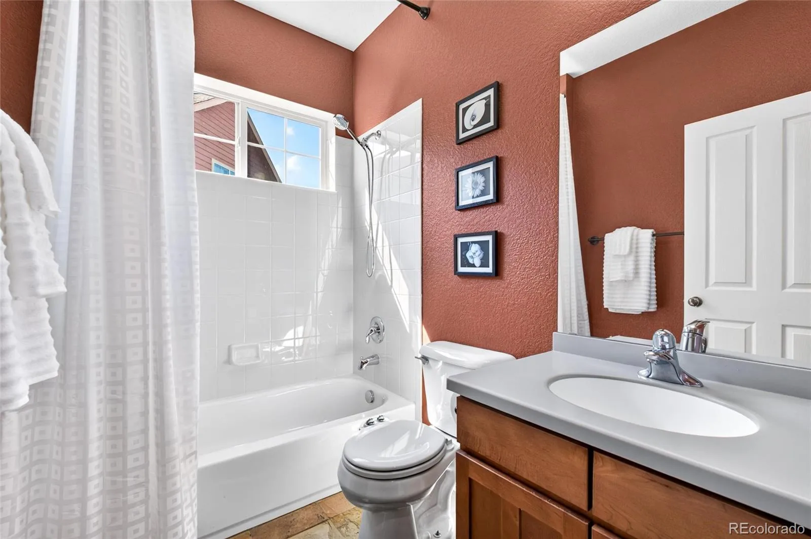 14068 Blue River Trail Broomfield CO 80023 MLS #REC7493120 06272026234237 1600 7