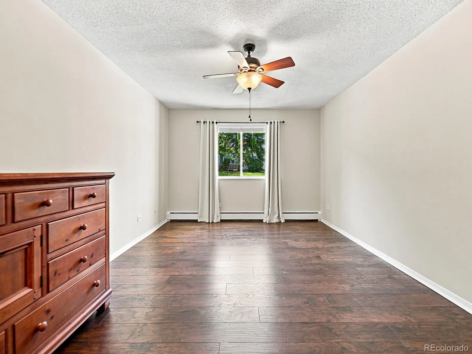 695 S Alton Way #8A #32 Denver CO 80247 | MLS #REC7494662 10142026185921 1600 12