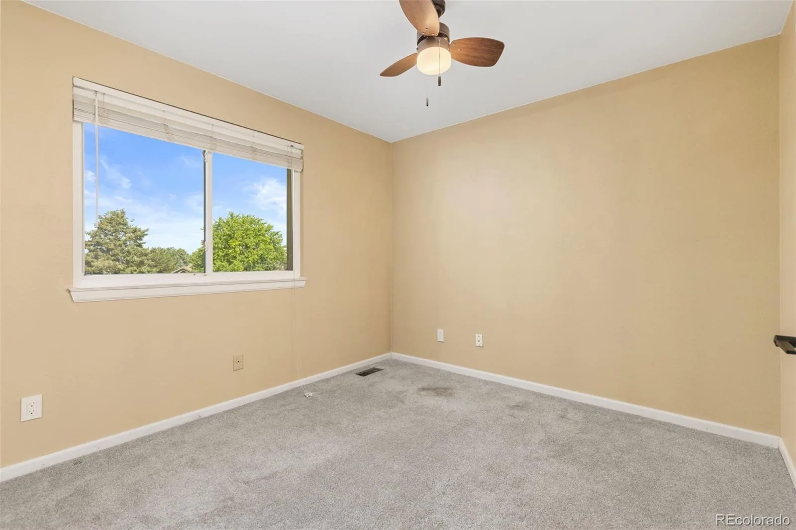 8922 Maribou Court Littleton CO 80130 | MLS #REC7499132 06202026002516 1600 27