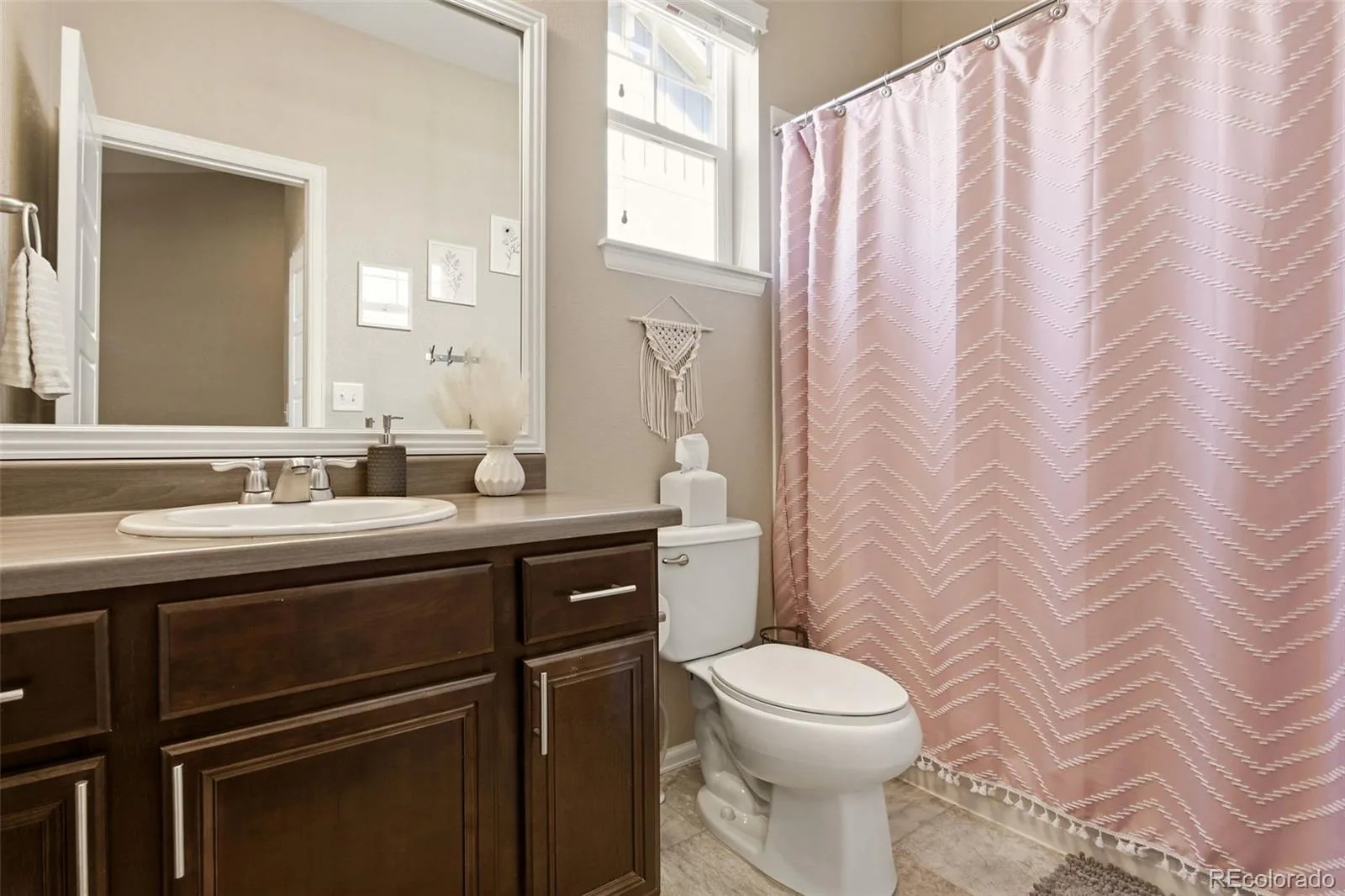22575 E Union Circle Aurora CO 80015 | MLS #REC7500170 10052026164329 1600 13