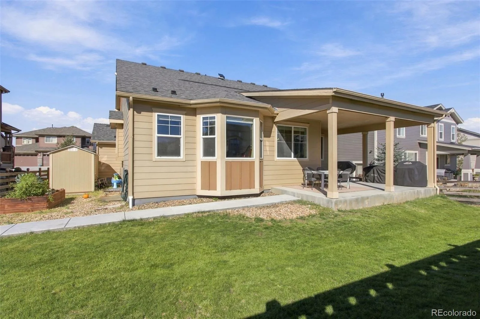 22575 E Union Circle Aurora CO 80015 | MLS #REC7500170 10052026164329 1600 24