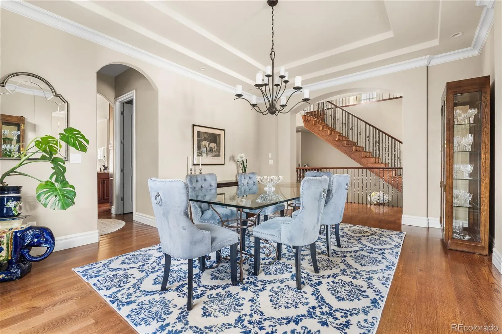 04092026002225 1600 18