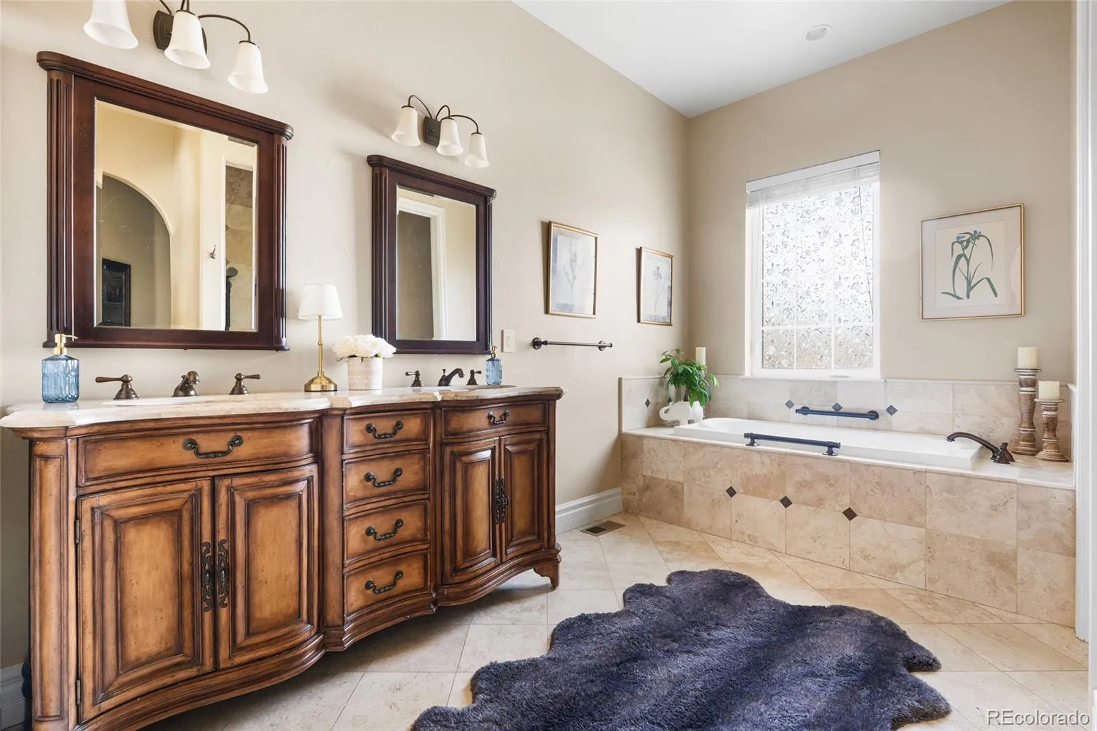 04092026002225 1600 21