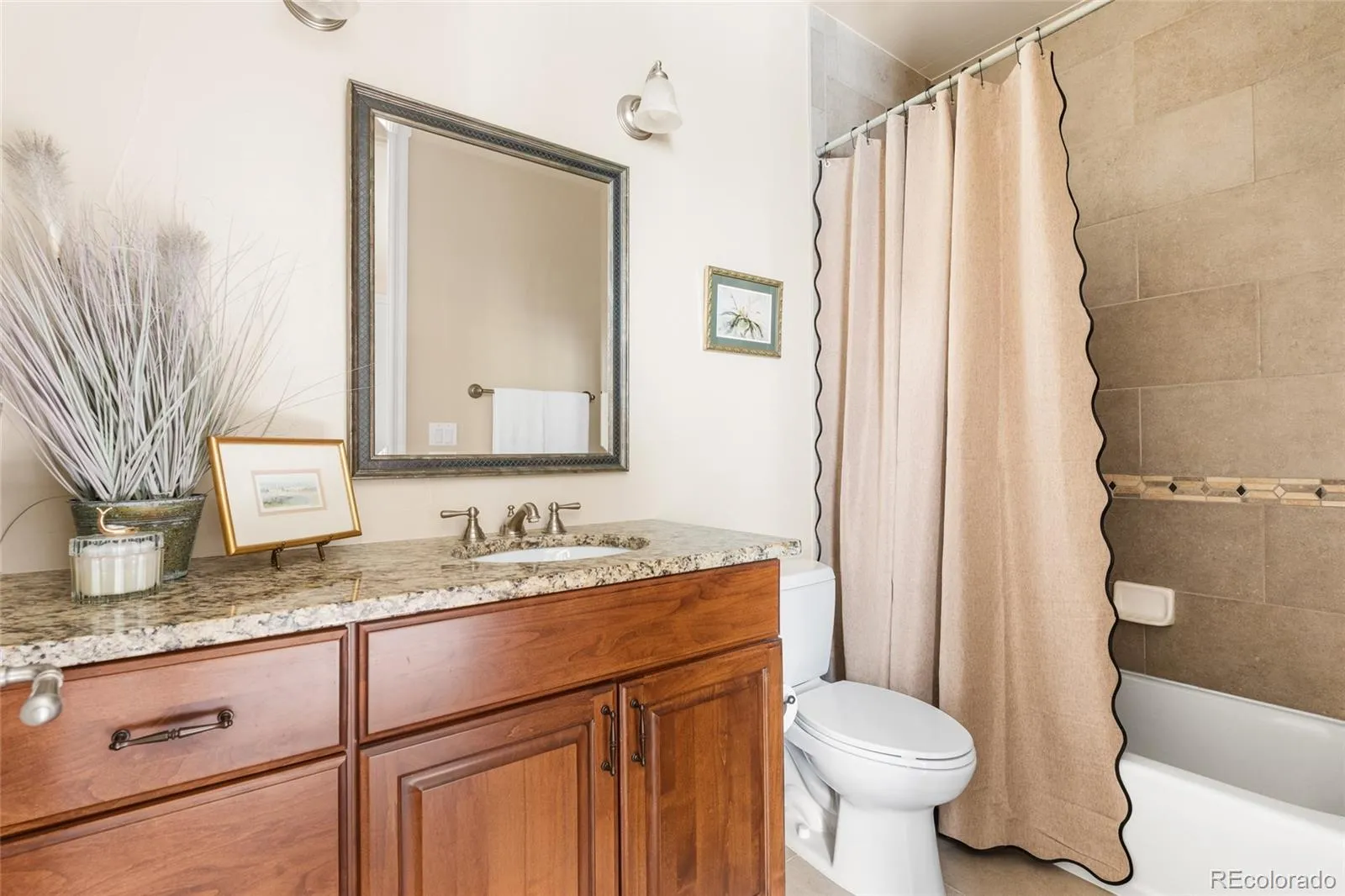 04092026002225 1600 31