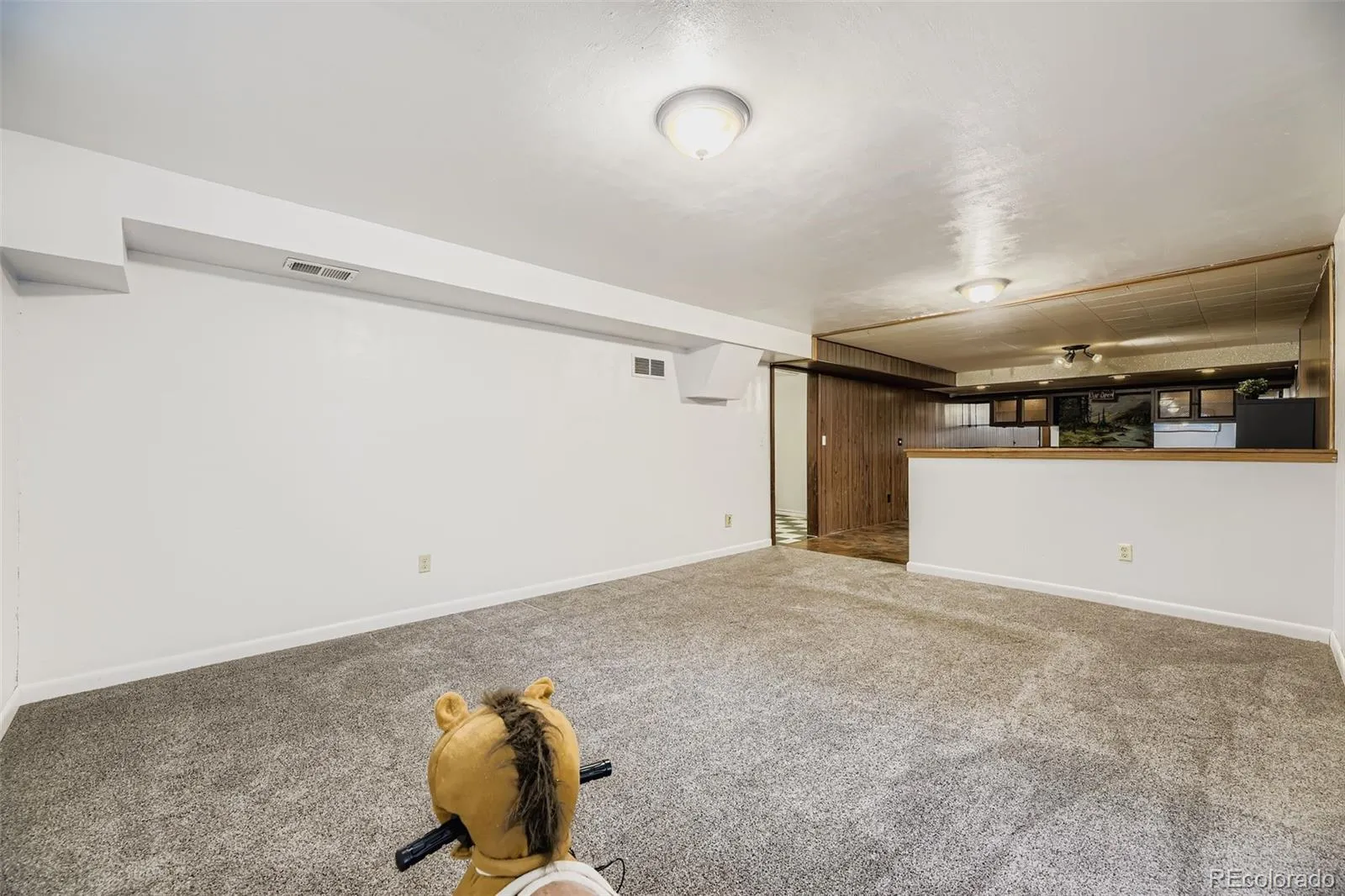 1385 S Vrain Way Denver CO 80219 MLS #REC7502304 05182026182226 1600 21