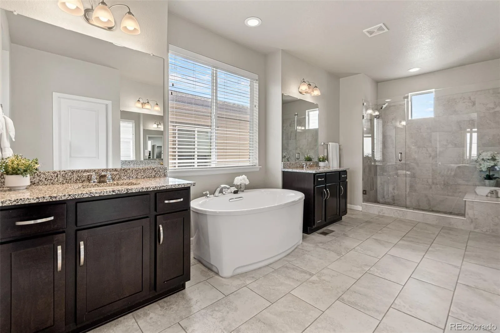 18769 W 92nd Drive Arvada CO 80007 | MLS #REC7503000 08242026202318 1600 29
