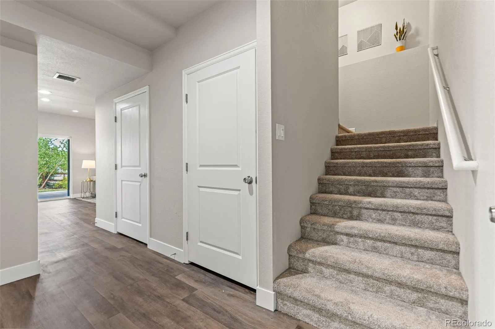 18769 W 92nd Drive Arvada CO 80007 | MLS #REC7503000 08242026202318 1600 40