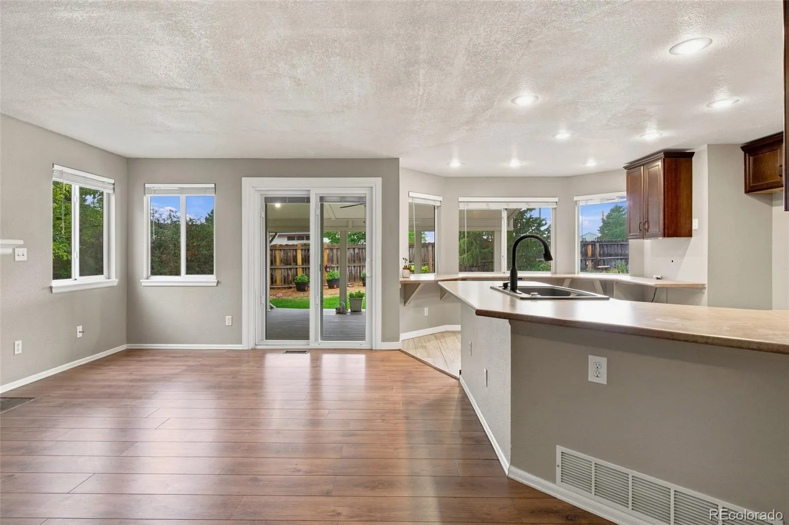 11584 W Fair Drive Littleton CO 80127 | MLS #REC7504749 08172026160416 1600 13