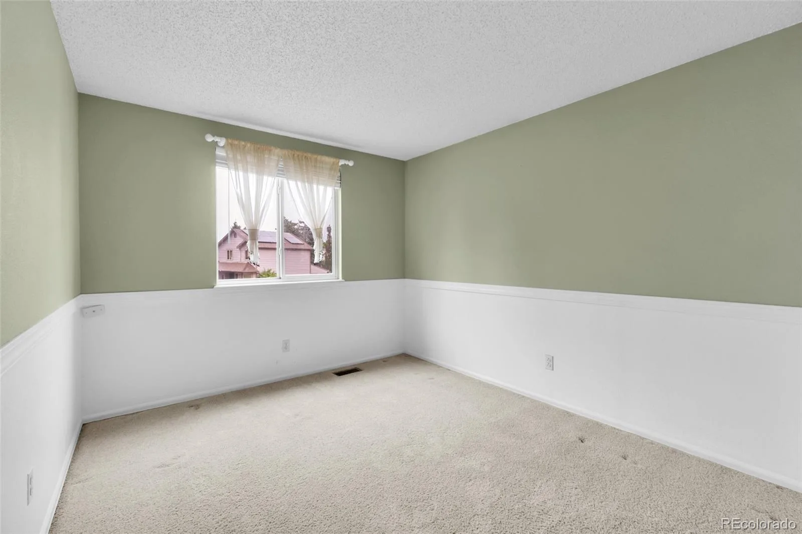 11584 W Fair Drive Littleton CO 80127 | MLS #REC7504749 08172026160416 1600 22