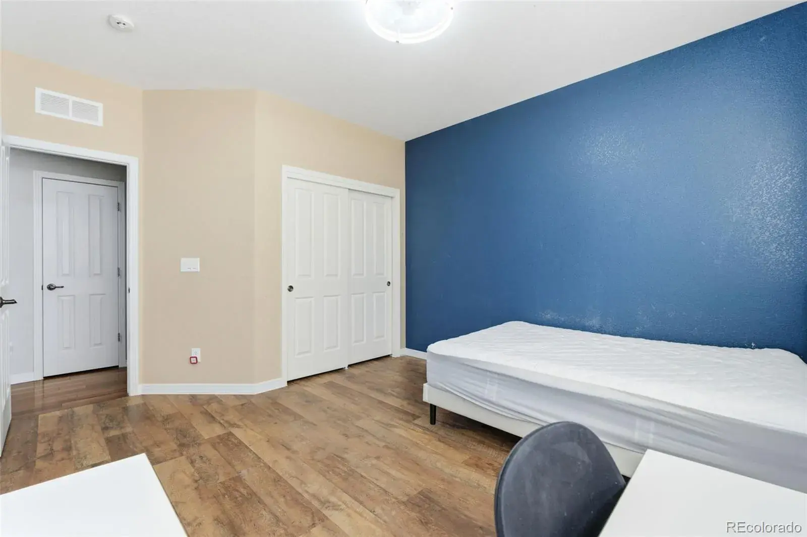 25203 E Indore Drive Aurora CO 80016 MLS #REC7505536 03062026065100 1600 33