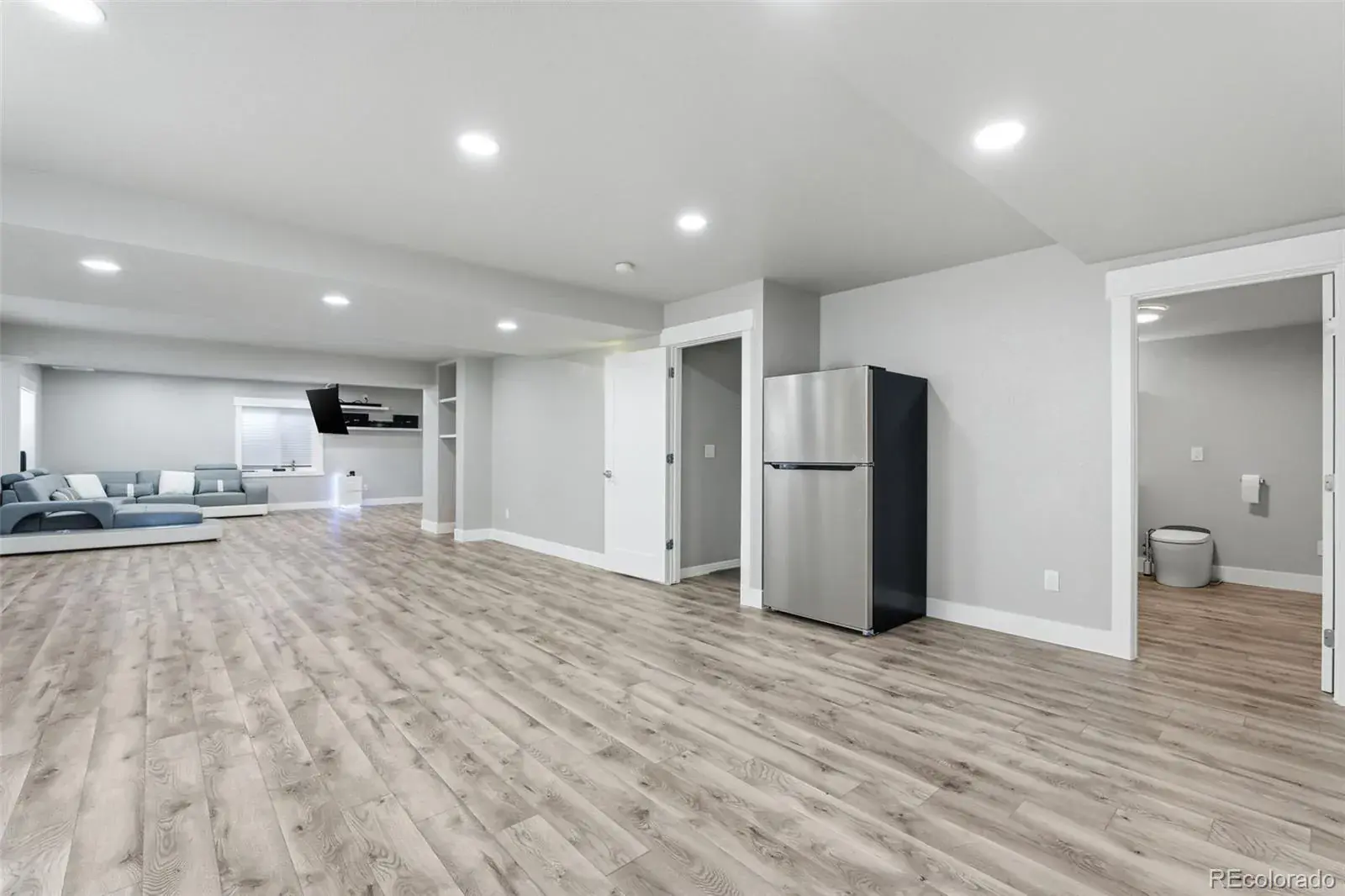 25203 E Indore Drive Aurora CO 80016 MLS #REC7505536 03062026065100 1600 35