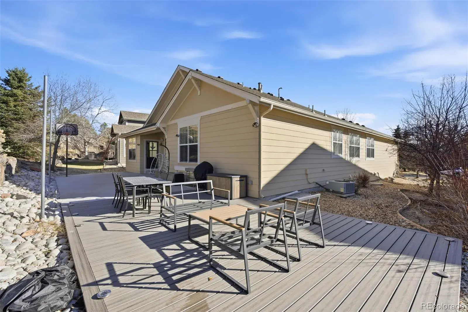 25203 E Indore Drive Aurora CO 80016 MLS #REC7505536 03062026065100 1600 42