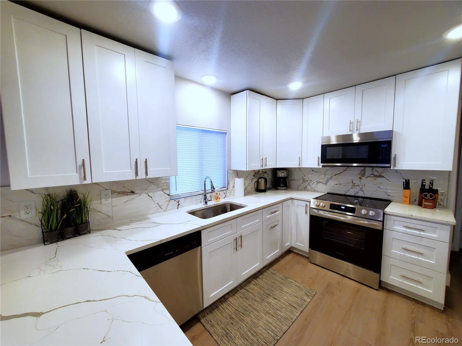 04212026214908 1600 2