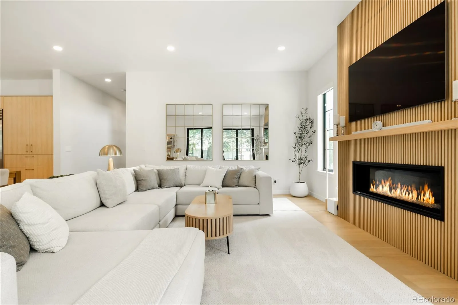 111 S Clermont Street Denver CO 80246 MLS #REC7507954 07152026082832 1600 16