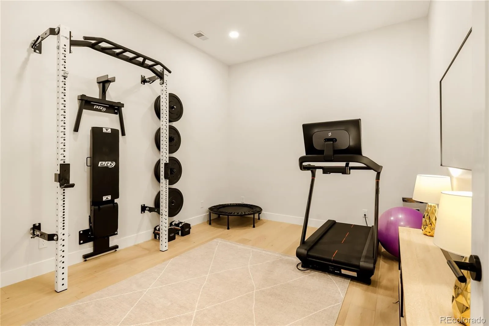 111 S Clermont Street Denver CO 80246 MLS #REC7507954 07152026082832 1600 44