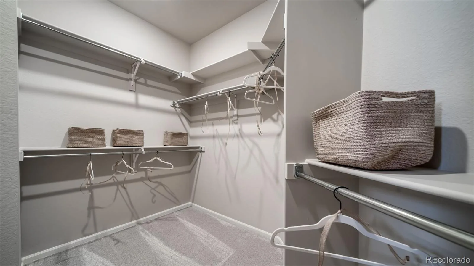 5002 N Tempe Street Aurora CO 80019 | MLS #REC7508761 06082026203816 1600 23