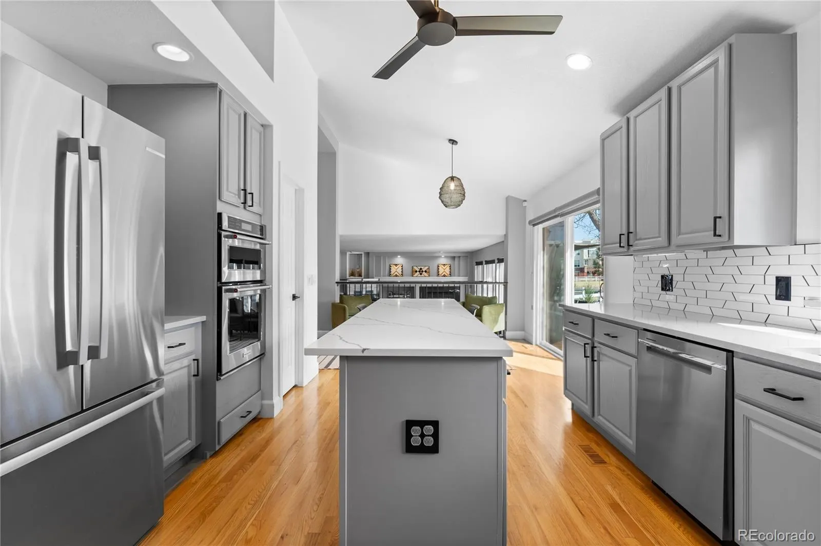 04082026152247 1600 18