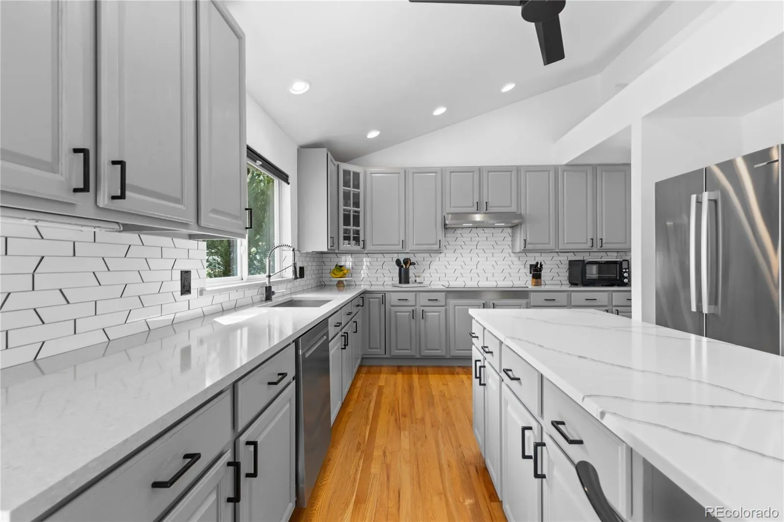 04082026152247 1600 21