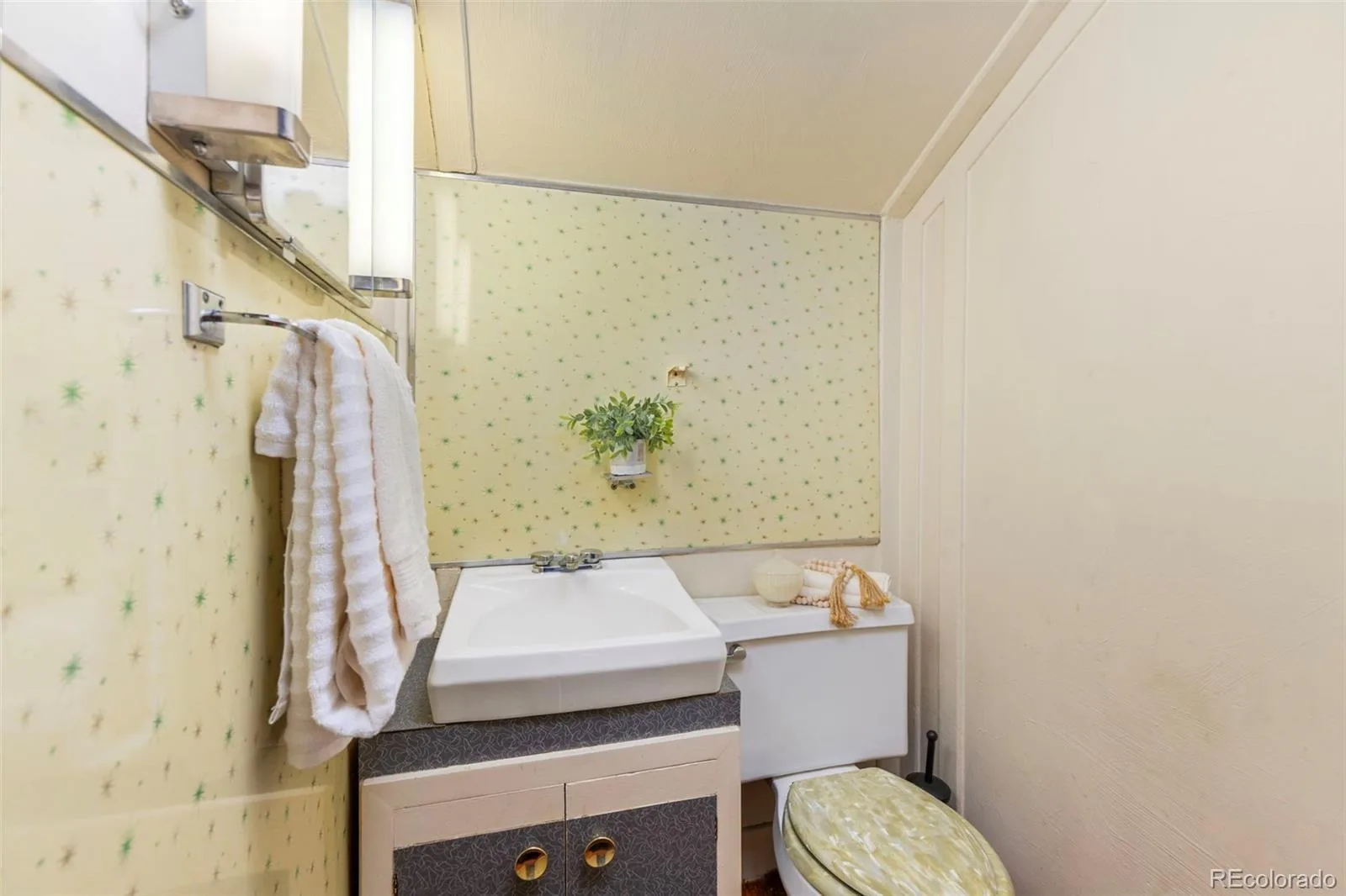 1355 S Lafayette Street Denver CO 80210 | MLS #REC7509693 08172026164828 1600 22