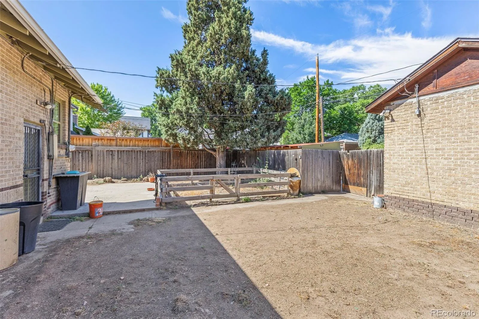 1355 S Lafayette Street Denver CO 80210 | MLS #REC7509693 08172026164828 1600 33