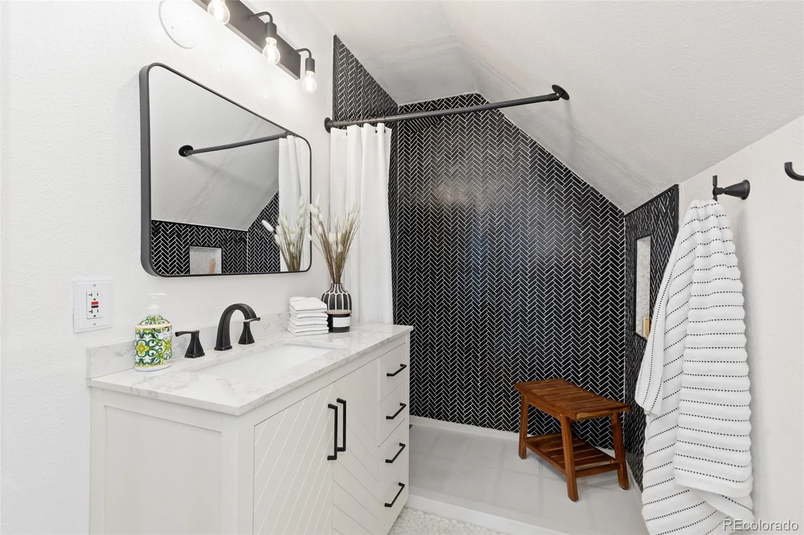 2151 N Clay Street Denver CO 80211 | MLS #REC7511495 08062026145241 1600 26