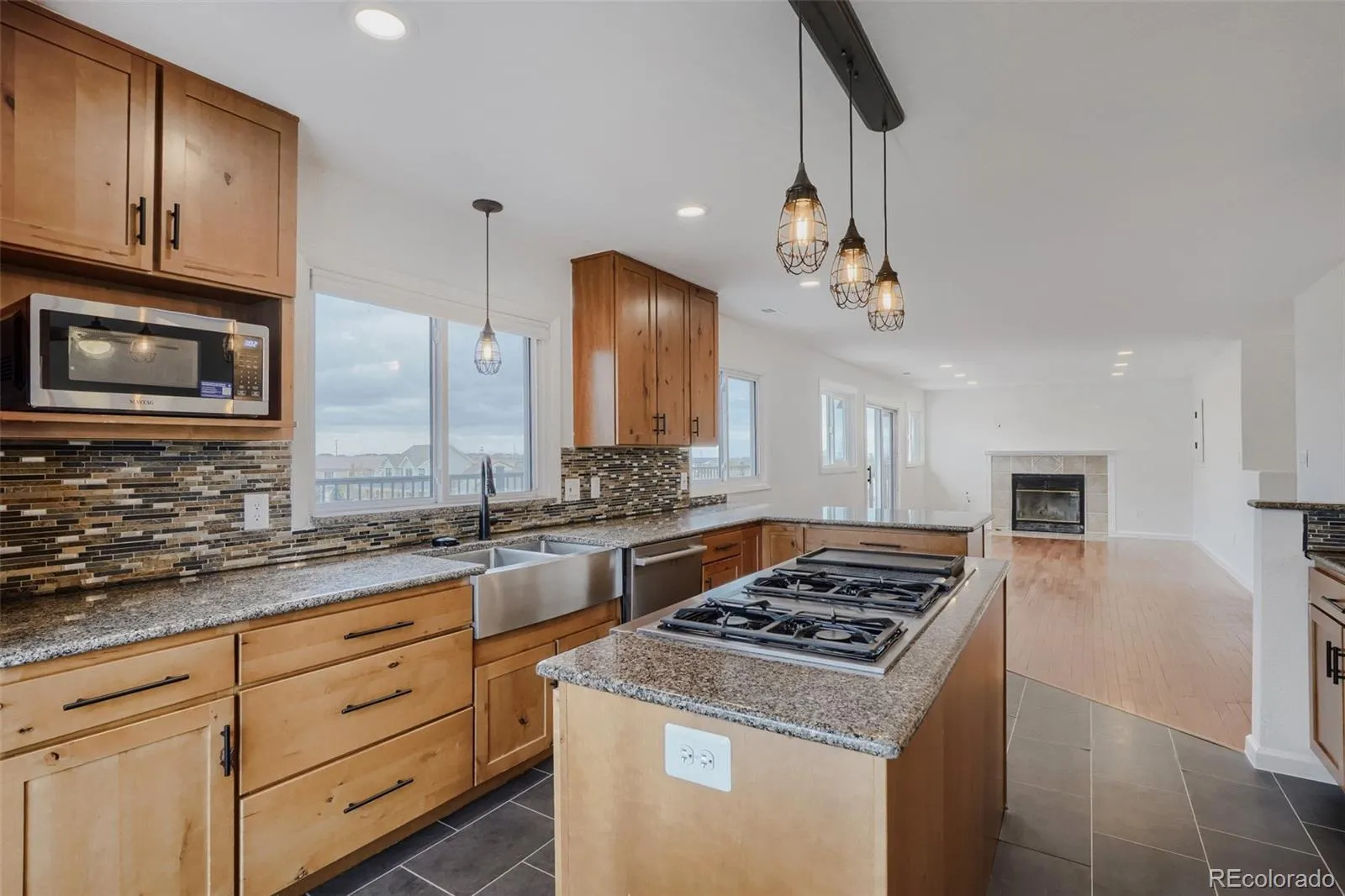 5171 S Buchanan Street Aurora CO 80016 MLS #REC7512128 05022026060418 1600 10