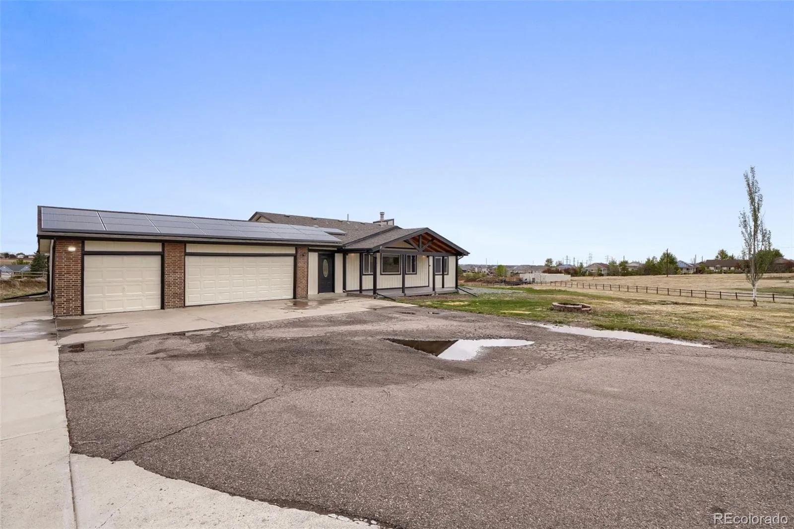 5171 S Buchanan Street Aurora CO 80016 MLS #REC7512128 05022026060418 1600 3