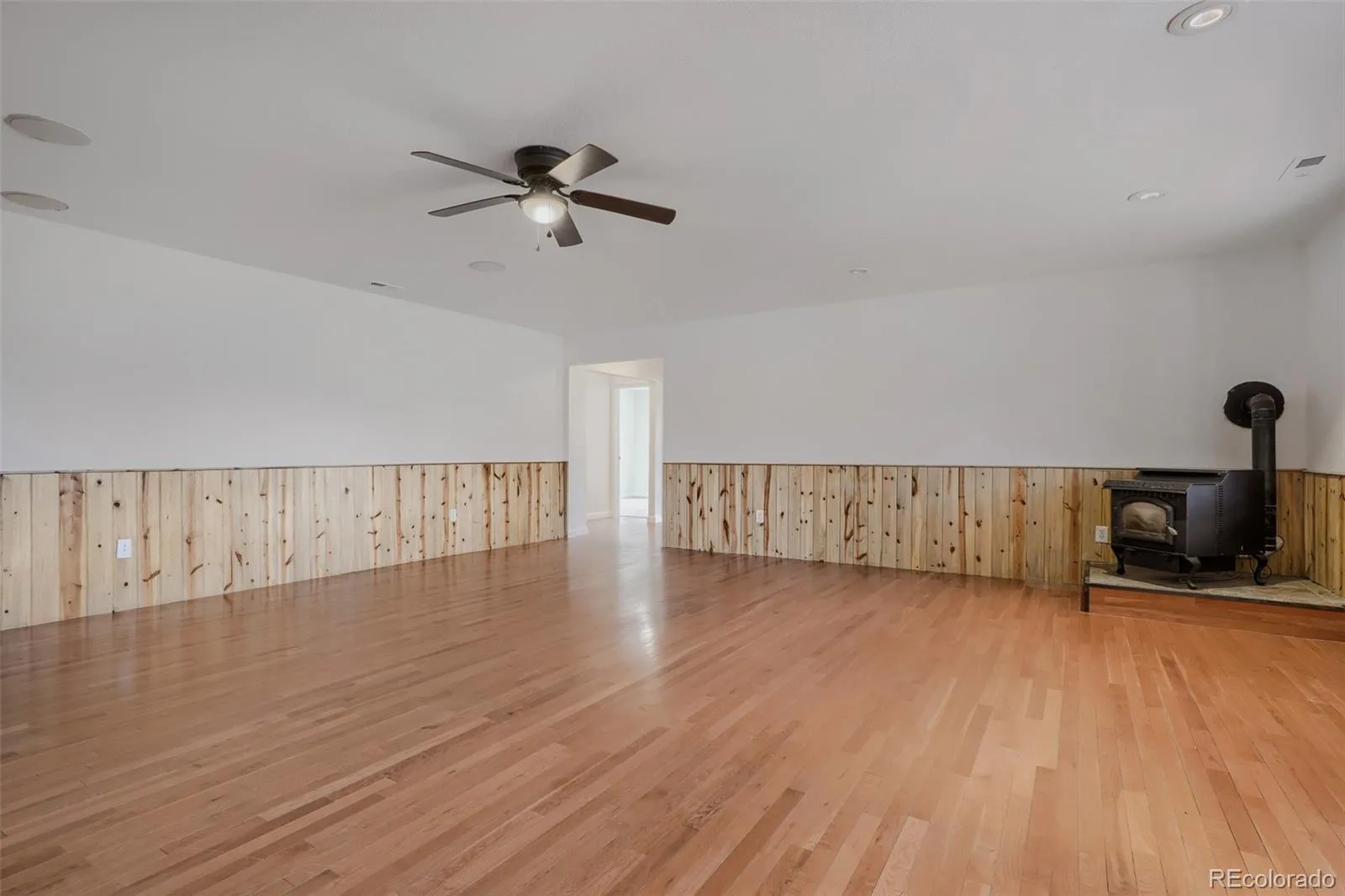 5171 S Buchanan Street Aurora CO 80016 MLS #REC7512128 05022026060418 1600 7