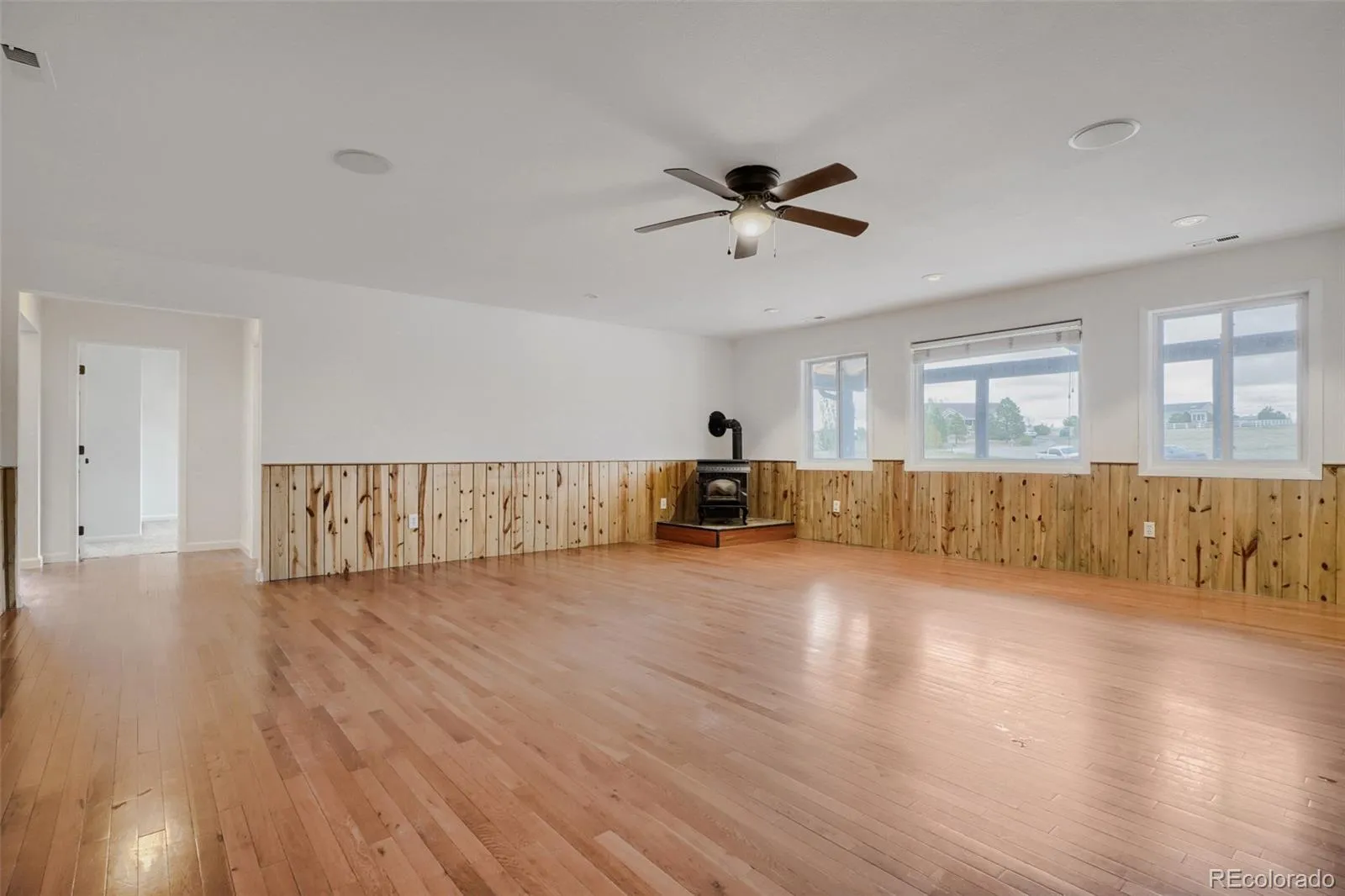 5171 S Buchanan Street Aurora CO 80016 MLS #REC7512128 05022026060418 1600 8