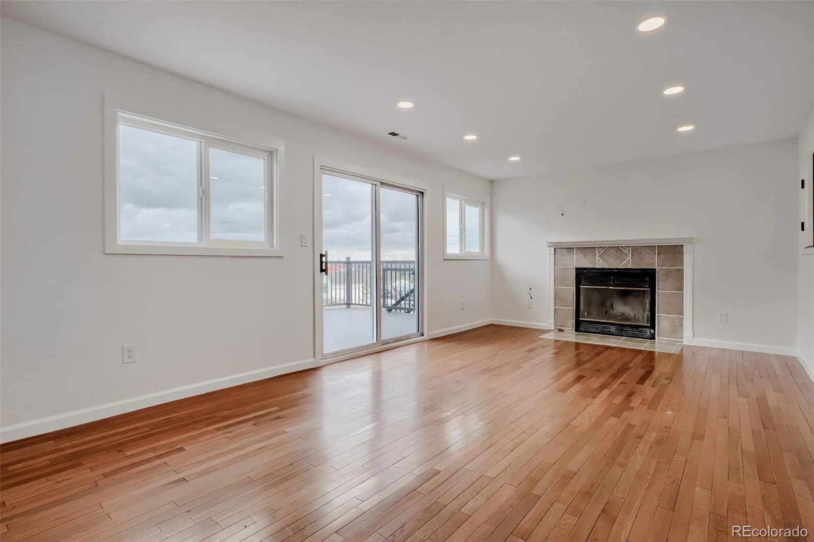 5171 S Buchanan Street Aurora CO 80016 MLS #REC7512128 05022026060418 1600 9