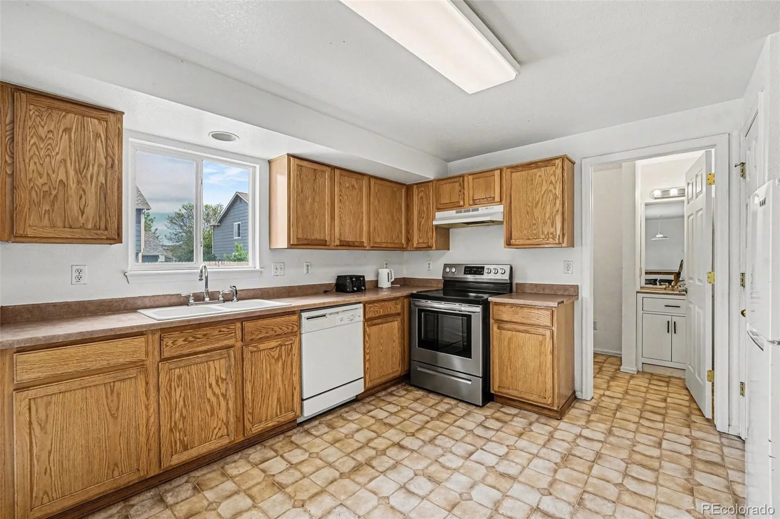 10647 E 112th Way Commerce City CO 80640 | MLS #REC7512655 07152026082838 1600 3