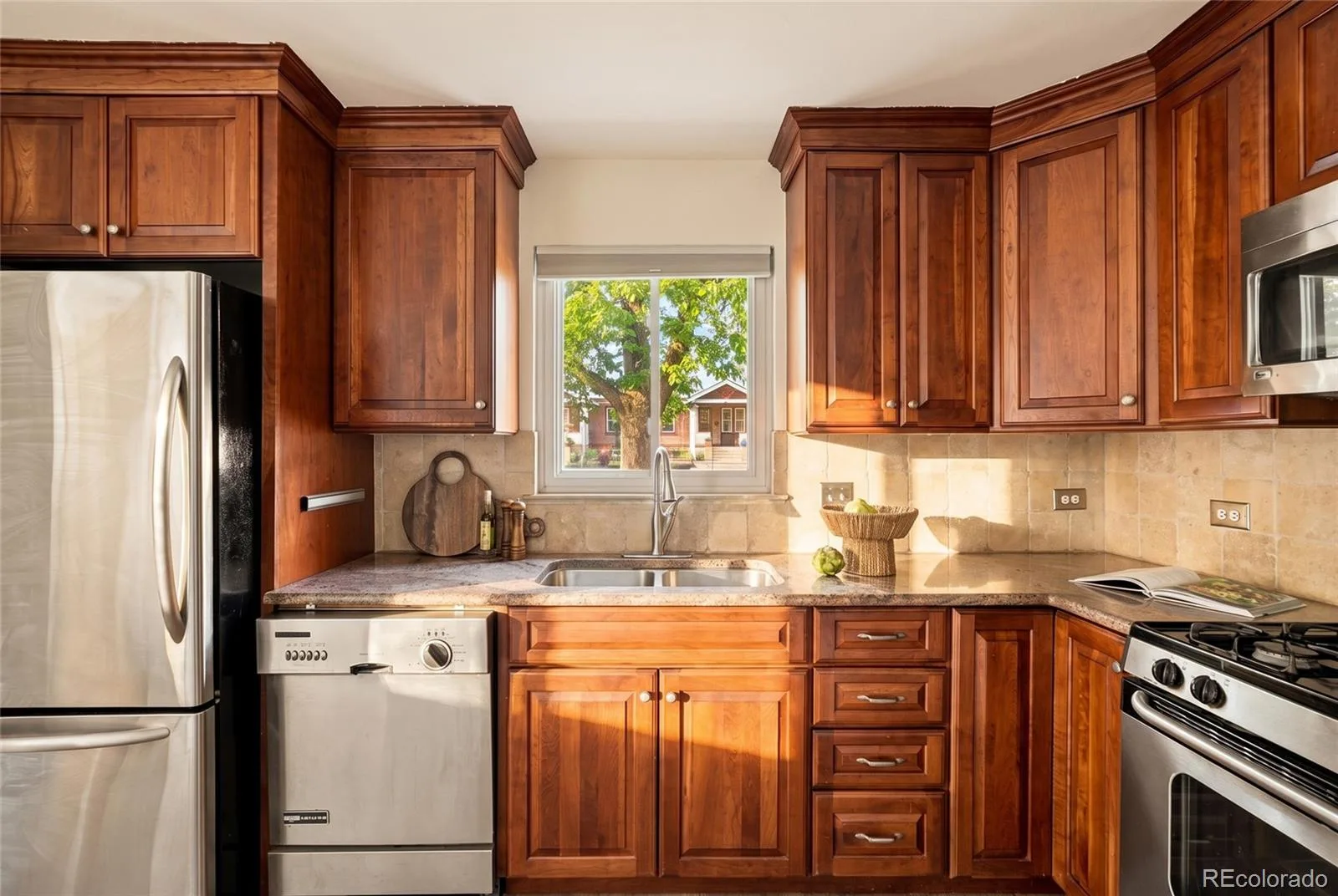 3710 W Stuart Street Denver CO 80212 | MLS #REC7514078 08282026164823 1600 13