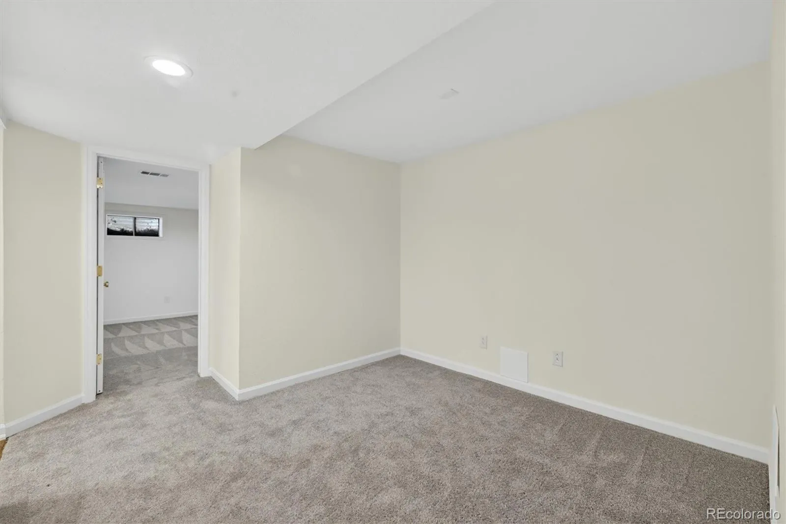 13611 E Evans Avenue Aurora CO 80014 MLS #REC7514946 05152026212148 1600 38