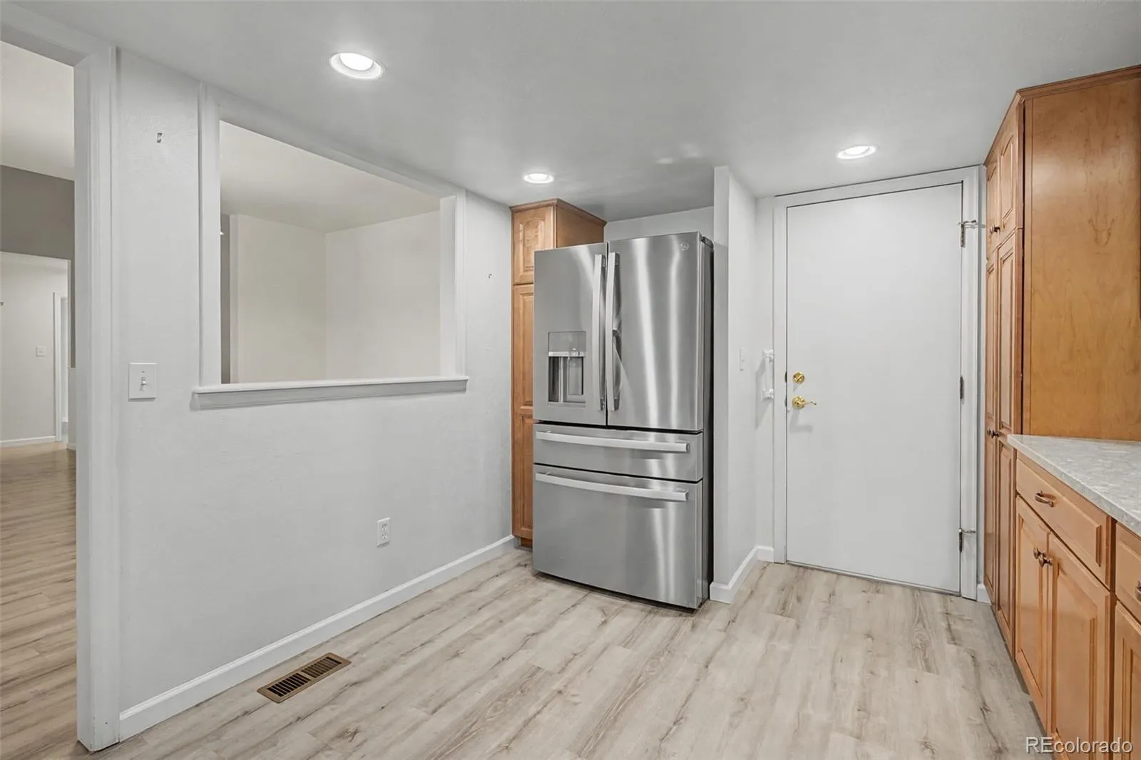 14305 E Marina Drive #B Aurora CO 80014 MLS #REC7515034 05222026215549 1600 11