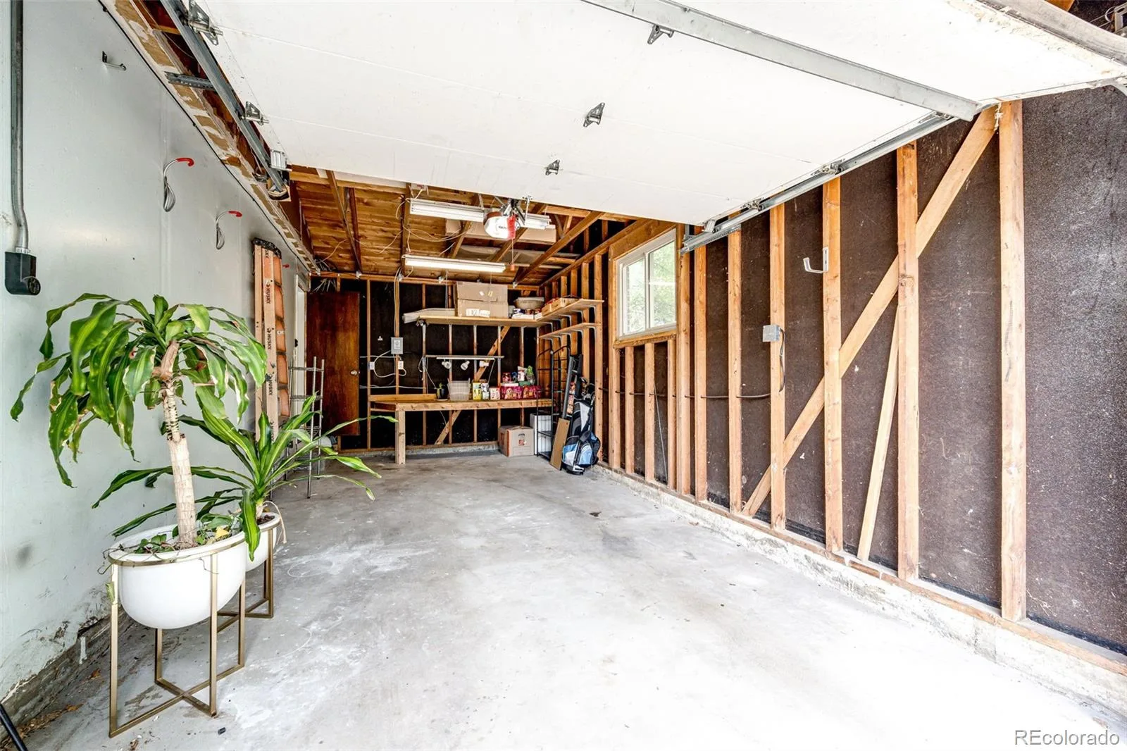 12717 W 7th Avenue Lakewood CO 80401 | MLS #REC7515656 08252026001507 1600 20