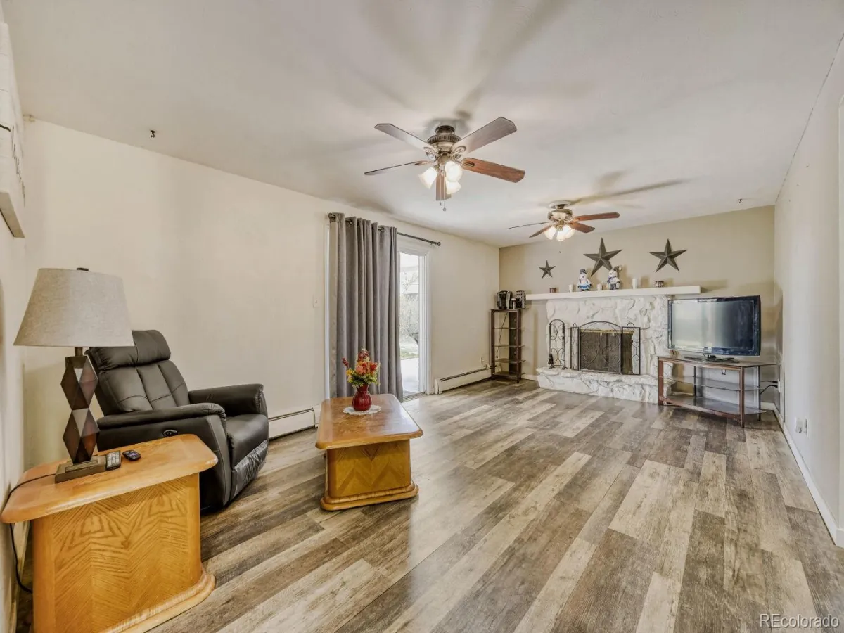 04172026205928 1200 10