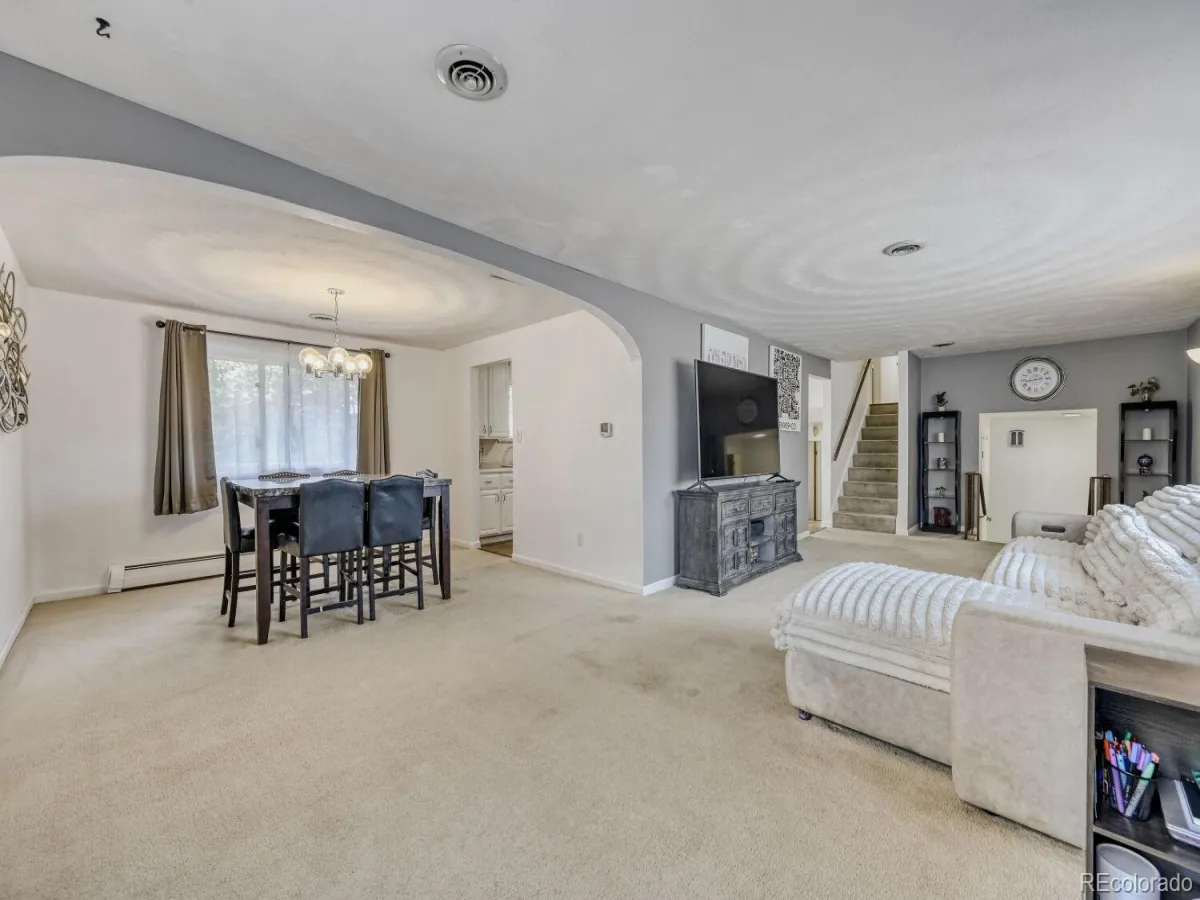 04172026205928 1200 8