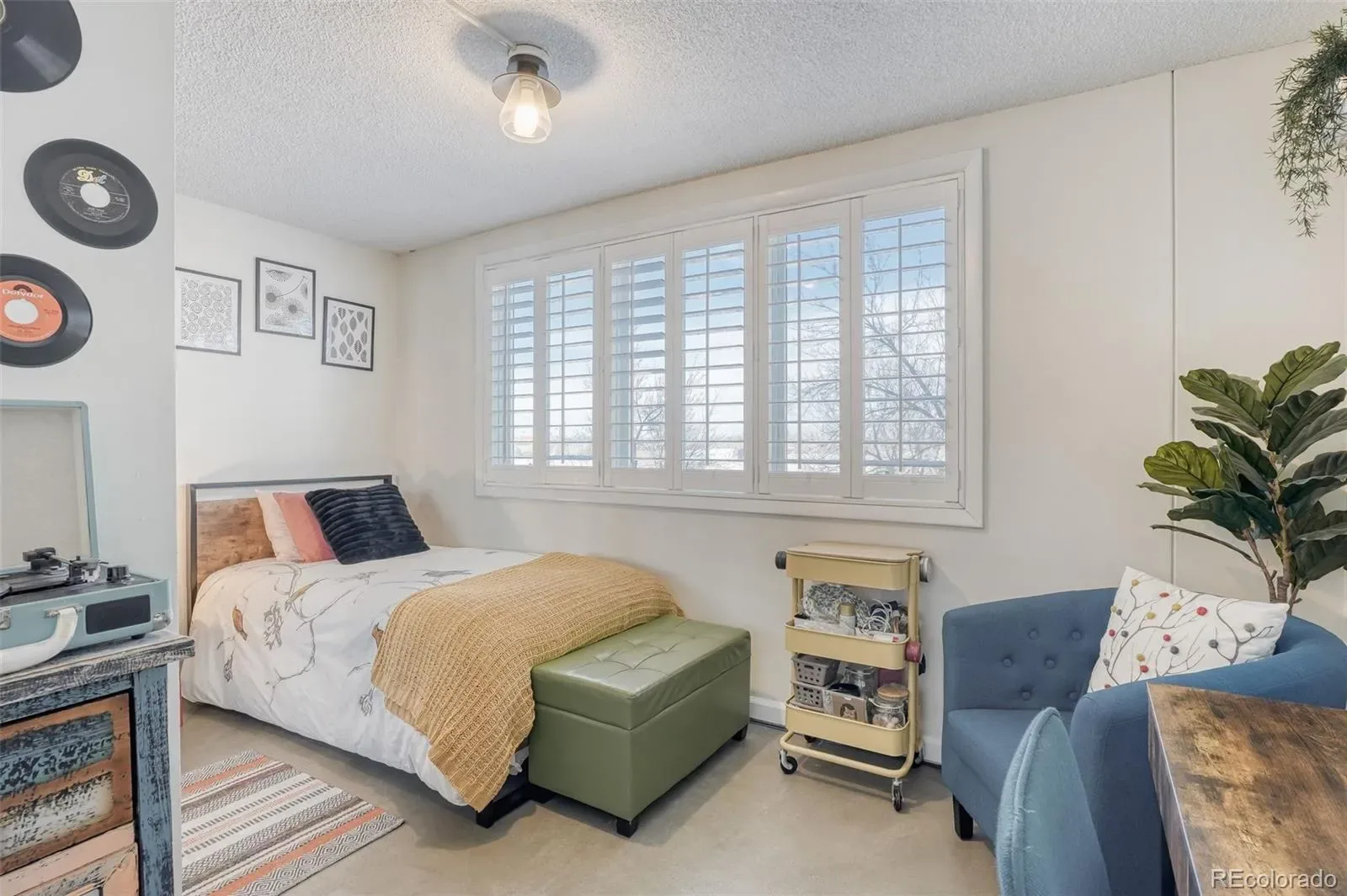 2225 Buchtel Boulevard #305 Denver CO 80210 MLS #REC7517441 03212026192936 1600 21