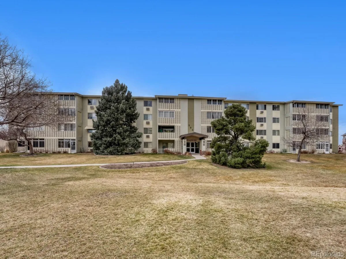 595 S Alton Way #10C Denver CO 80247 MLS #REC7526659 06112026212907 1200 24