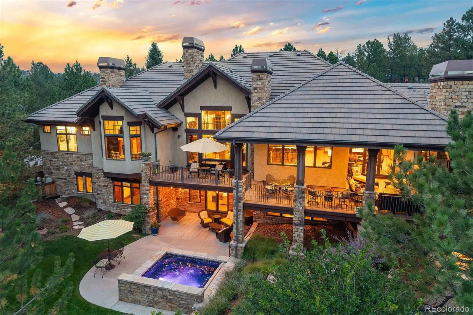 958 Westchester Circle Castle Rock CO 80108 | MLS #REC7526953 08152026013409 1600 1