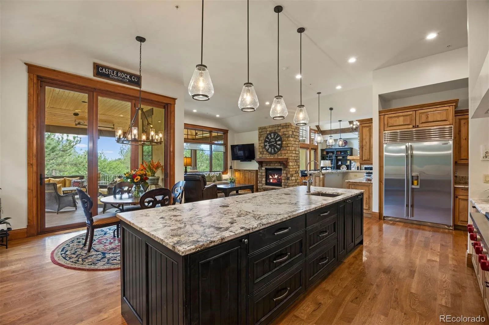 958 Westchester Circle Castle Rock CO 80108 | MLS #REC7526953 08152026013409 1600 23