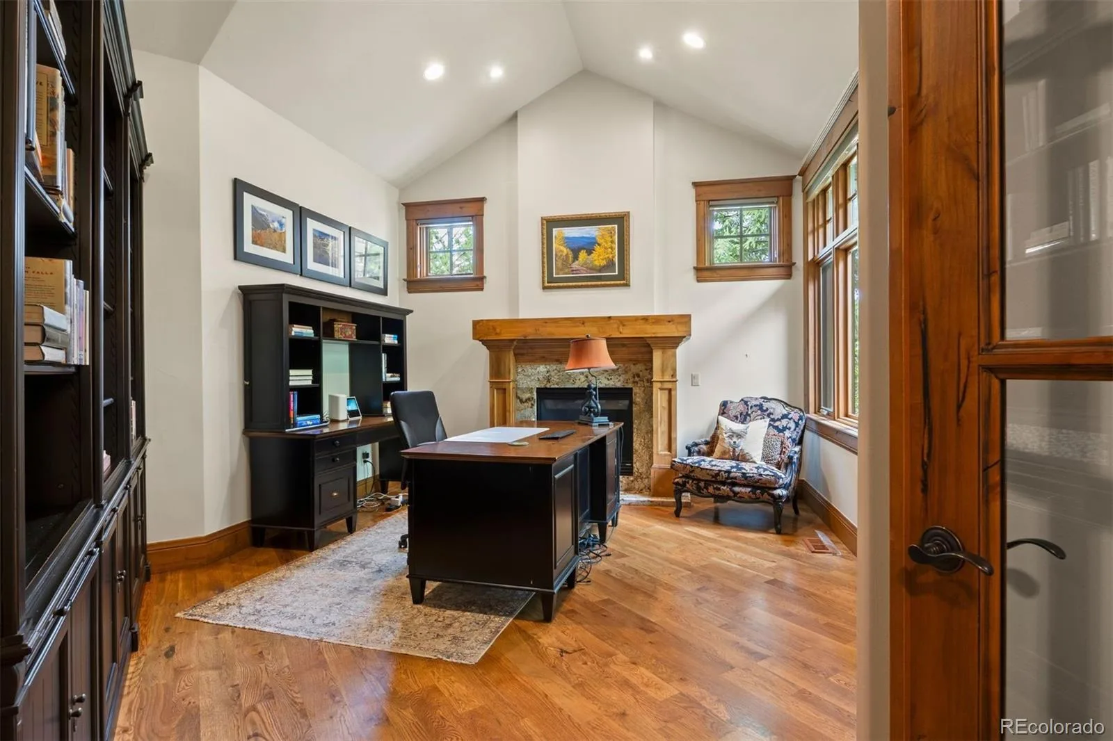958 Westchester Circle Castle Rock CO 80108 | MLS #REC7526953 08152026013409 1600 27
