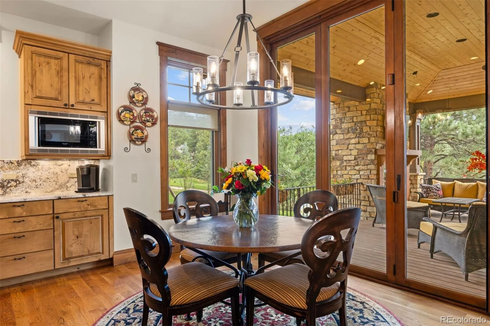 958 Westchester Circle Castle Rock CO 80108 | MLS #REC7526953 08152026013409 1600 3
