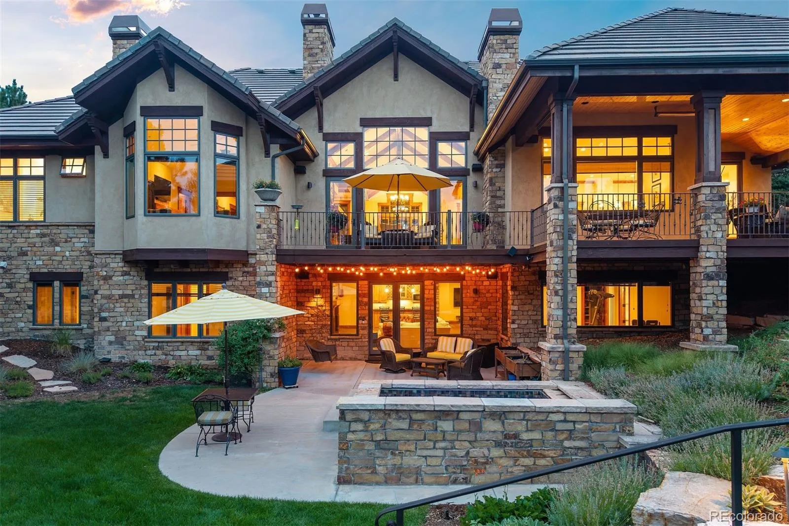 958 Westchester Circle Castle Rock CO 80108 | MLS #REC7526953 08152026013409 1600 9