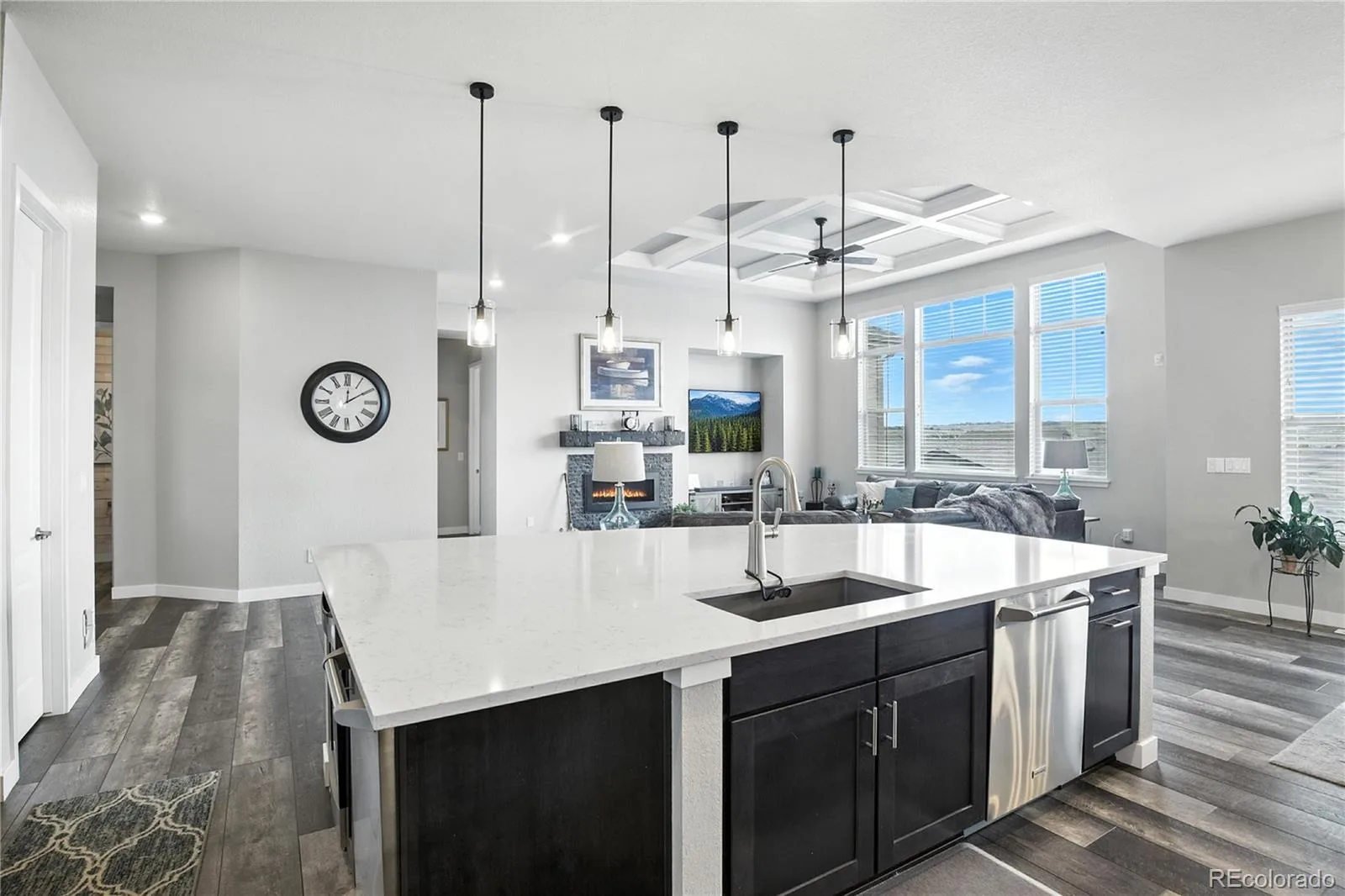 9538 Bear River Street Littleton CO 80125 | MLS #REC7528062 08292026005931 1600 20