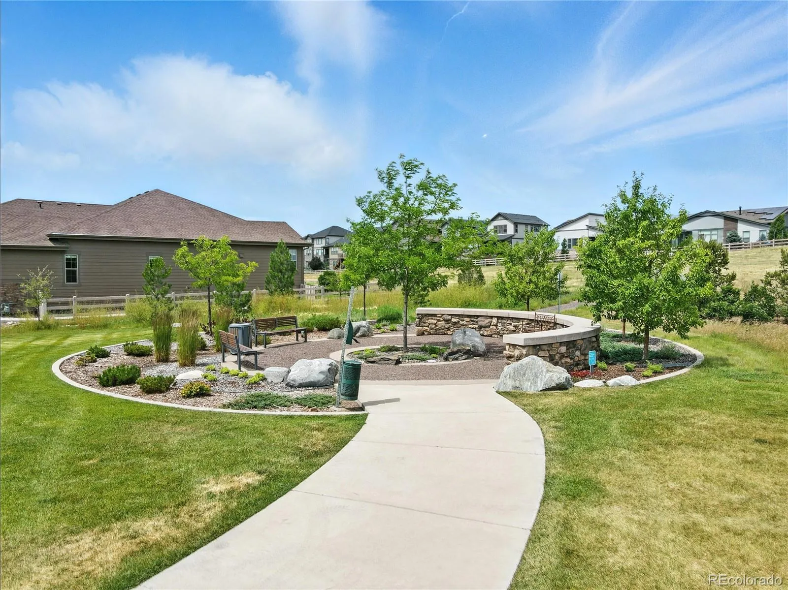 9538 Bear River Street Littleton CO 80125 | MLS #REC7528062 08292026005931 1600 3