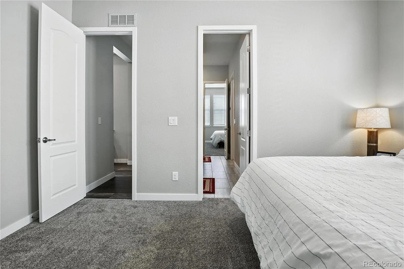 9538 Bear River Street Littleton CO 80125 | MLS #REC7528062 08292026005931 1600 31